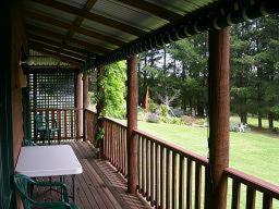 Hawke Brook Chalets Пембертон Экстерьер фото